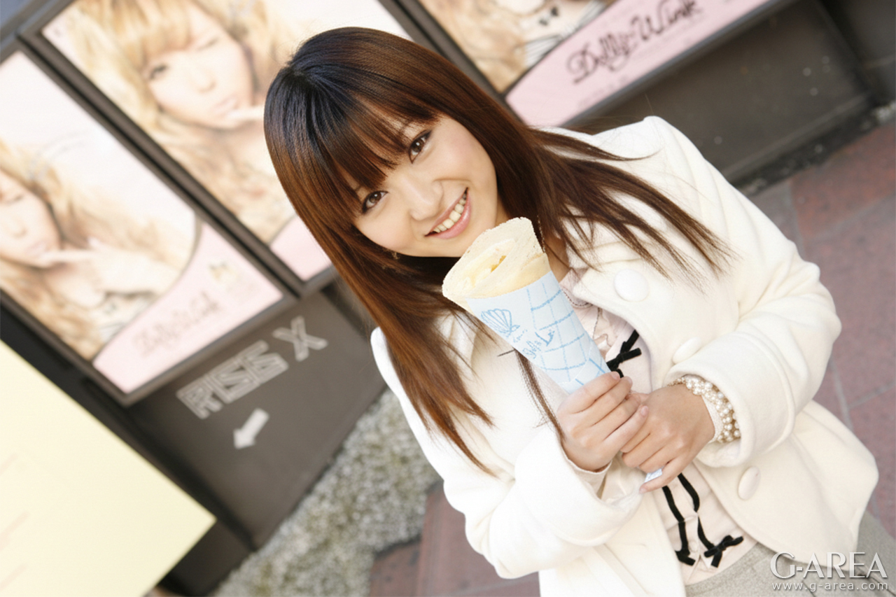 �摜���N���b�N����Ǝ��֐i�݂܂�